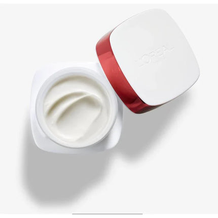 L'Oreal Revitalift Day Cream