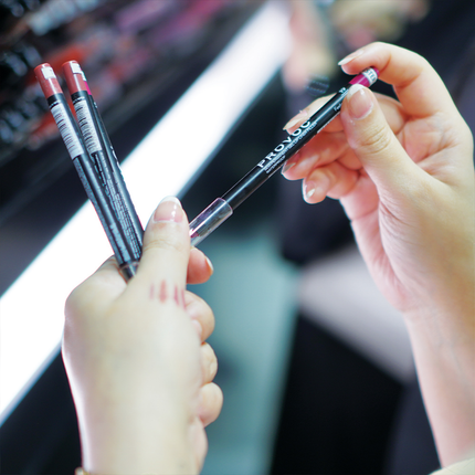 Provoc Gel Lip Liner Filler