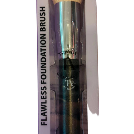Trendy Flawless Foundation Brush