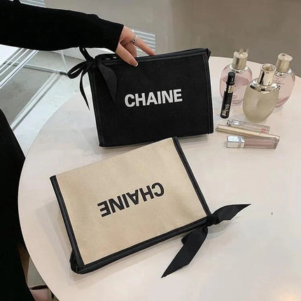 Chaine Make Up Bag